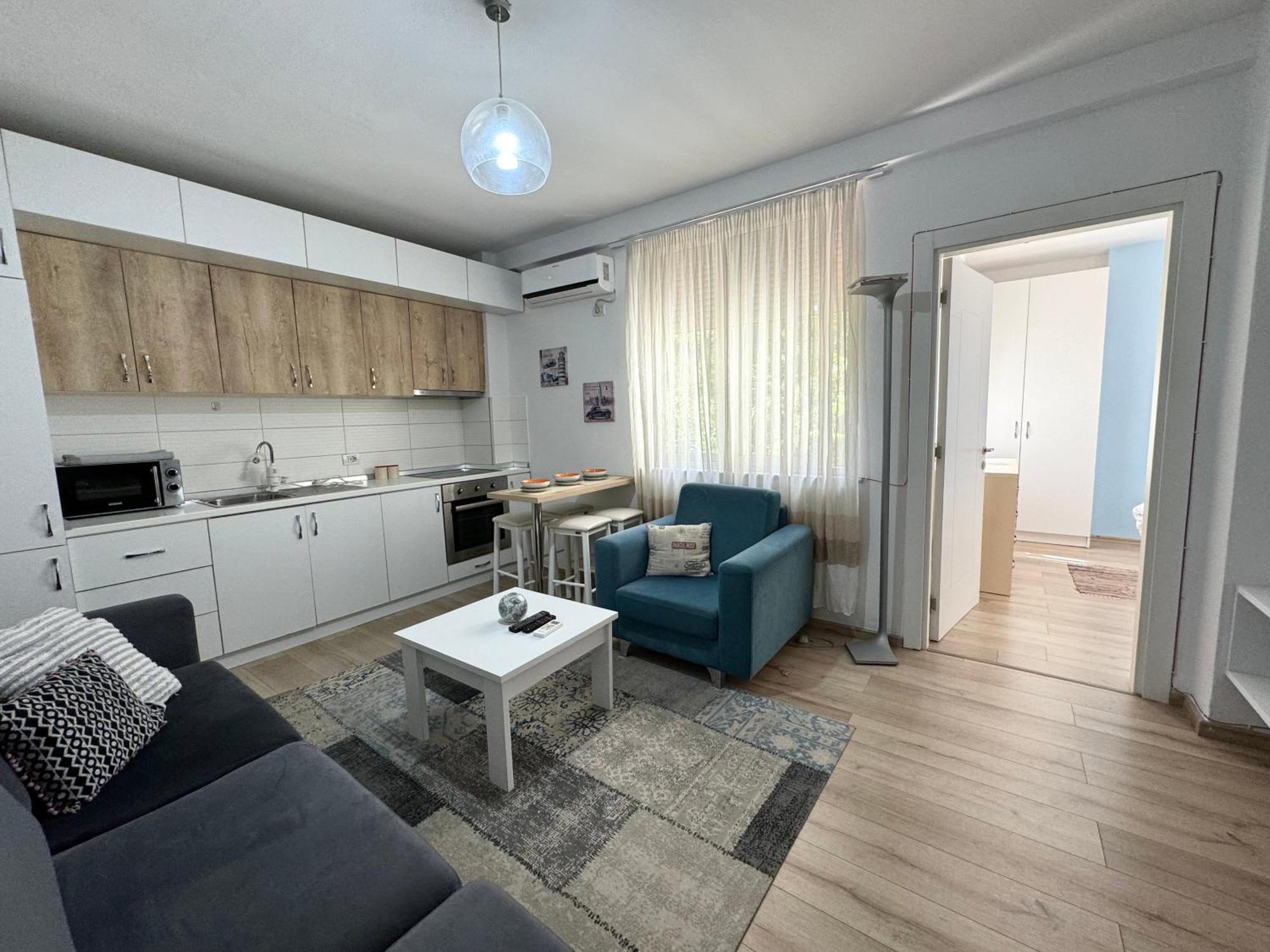 Apartment In The New Bazaar Of Tirana - Hana Blu Kültér fotó